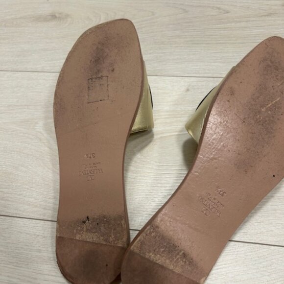 Valentino Garavani Gold Slide Sandals - Picture 10 of 10